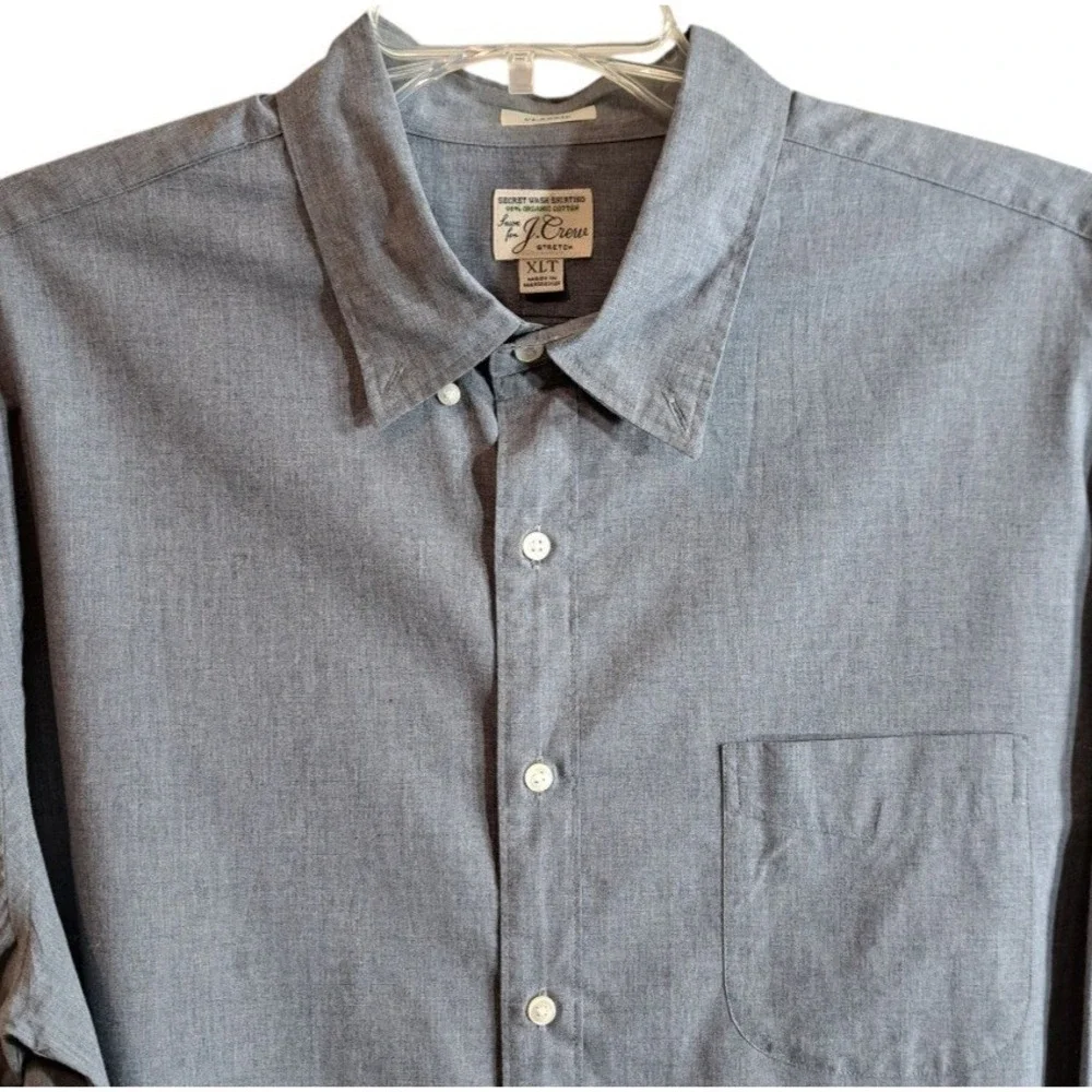 J.Crew Men's Collared Button-Down Shirt‎ Size XLT Gray Long Sleeves